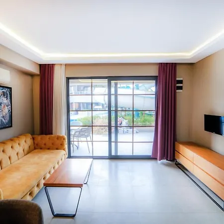 Studio Flat With Pool In Fethiye
