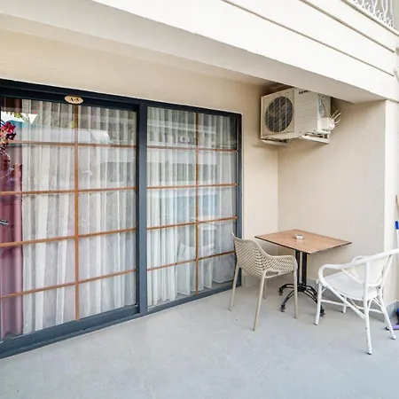 Apartment Studio Flat With Pool In Fethiye